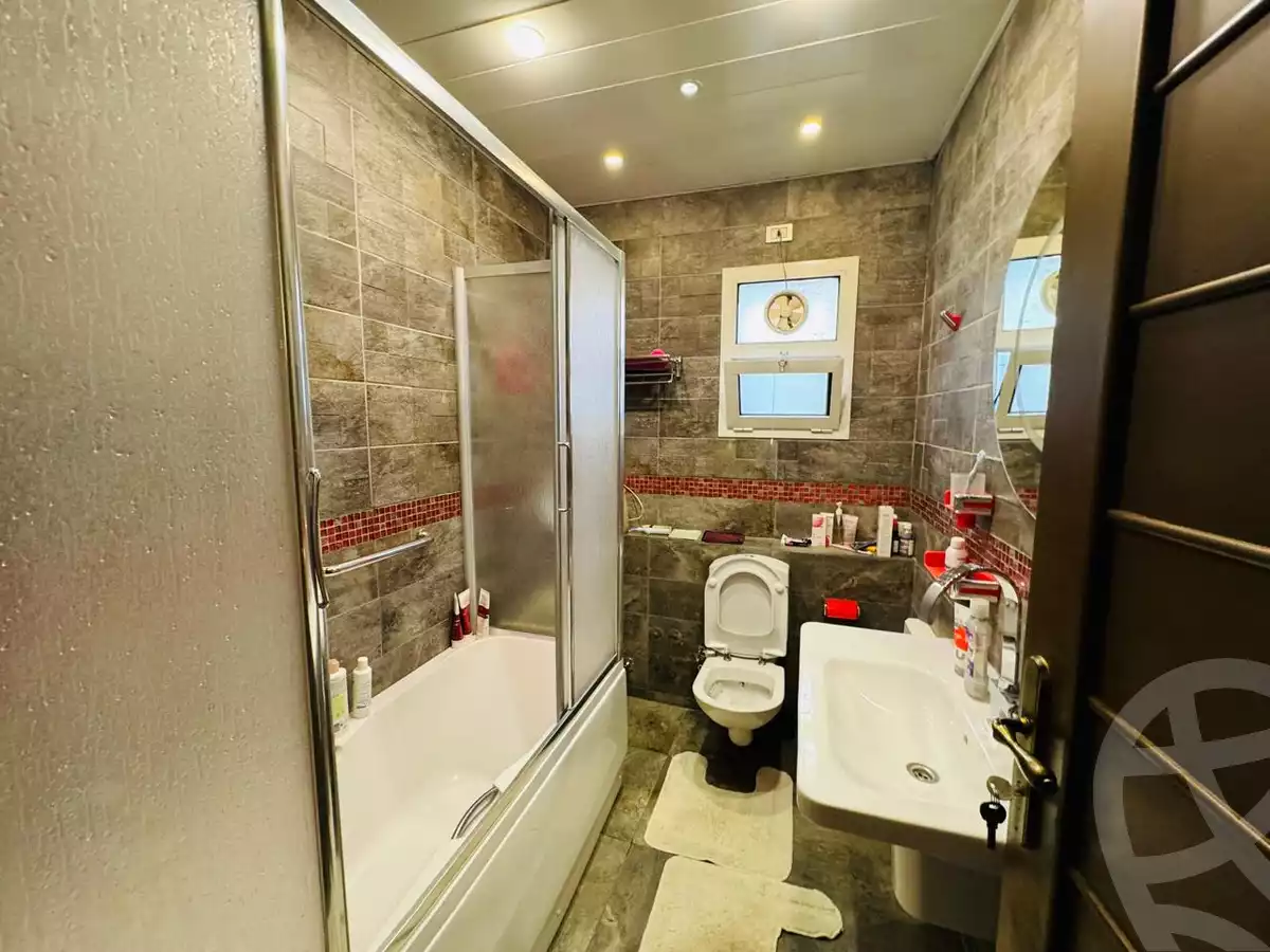 https://aqarmap.com.eg/en/listing/6107486-for-sale-cairo-new-cairo-madinaty-lmntq-lwl-fylt-group-5