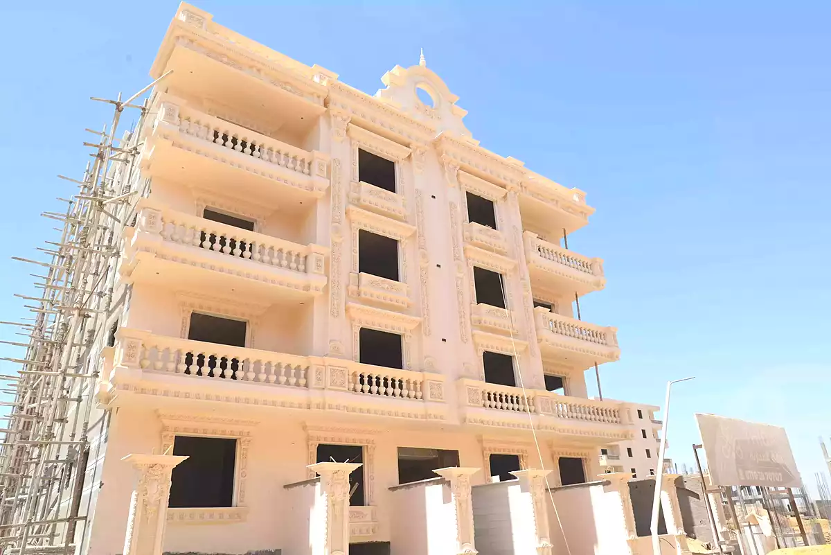 https://aqarmap.com.eg/ar/listing/6108289-for-sale-cairo-el-sheikh-zayed-city-lshykh-zyd-ljdyd-ridge-compound-al-oula