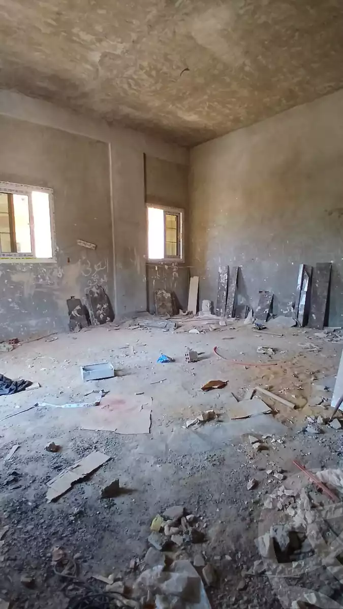 https://aqarmap.com.eg/en/listing/6108794-for-sale-cairo-new-cairo-ganob-el-akadamiya-south-academy-d-khaled-ibn-el-waleed-st