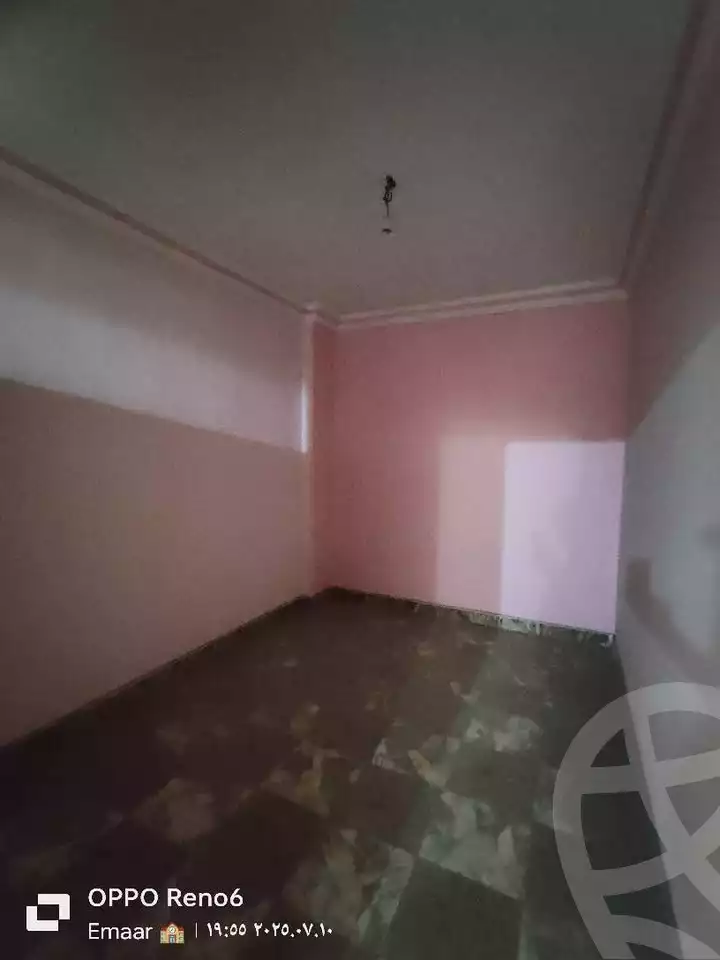 https://aqarmap.com.eg/en/listing/6109478-for-sale-qalyubia-shubra-el-khaima-om-bayoumi