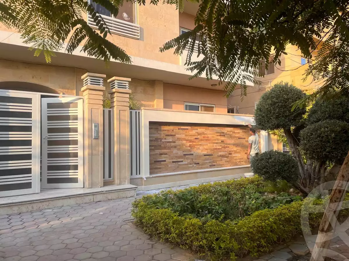 https://aqarmap.com.eg/ar/listing/6109503-for-sale-cairo-new-cairo-compounds-kmbwnd-lnkhyl