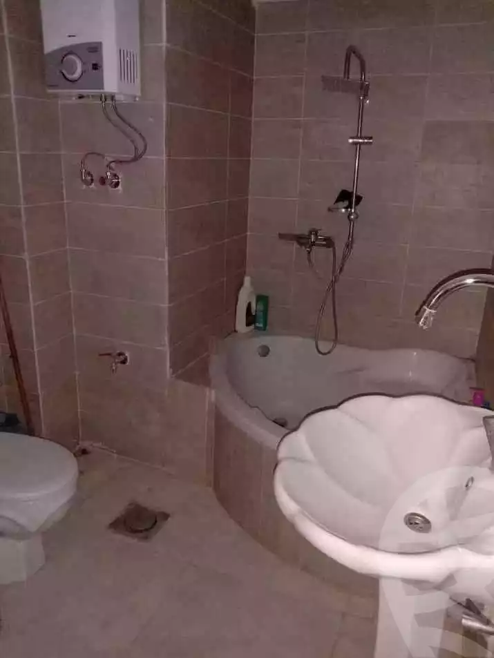 https://aqarmap.com.eg/en/listing/6109596-for-sale-suez-suez-city-el-shohadaa-st