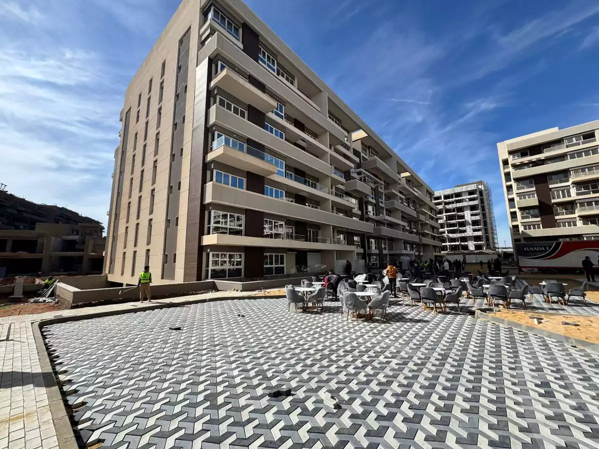 https://aqarmap.com.eg/ar/listing/6111259-for-sale-cairo-new-administrative-capital-r7-scenario