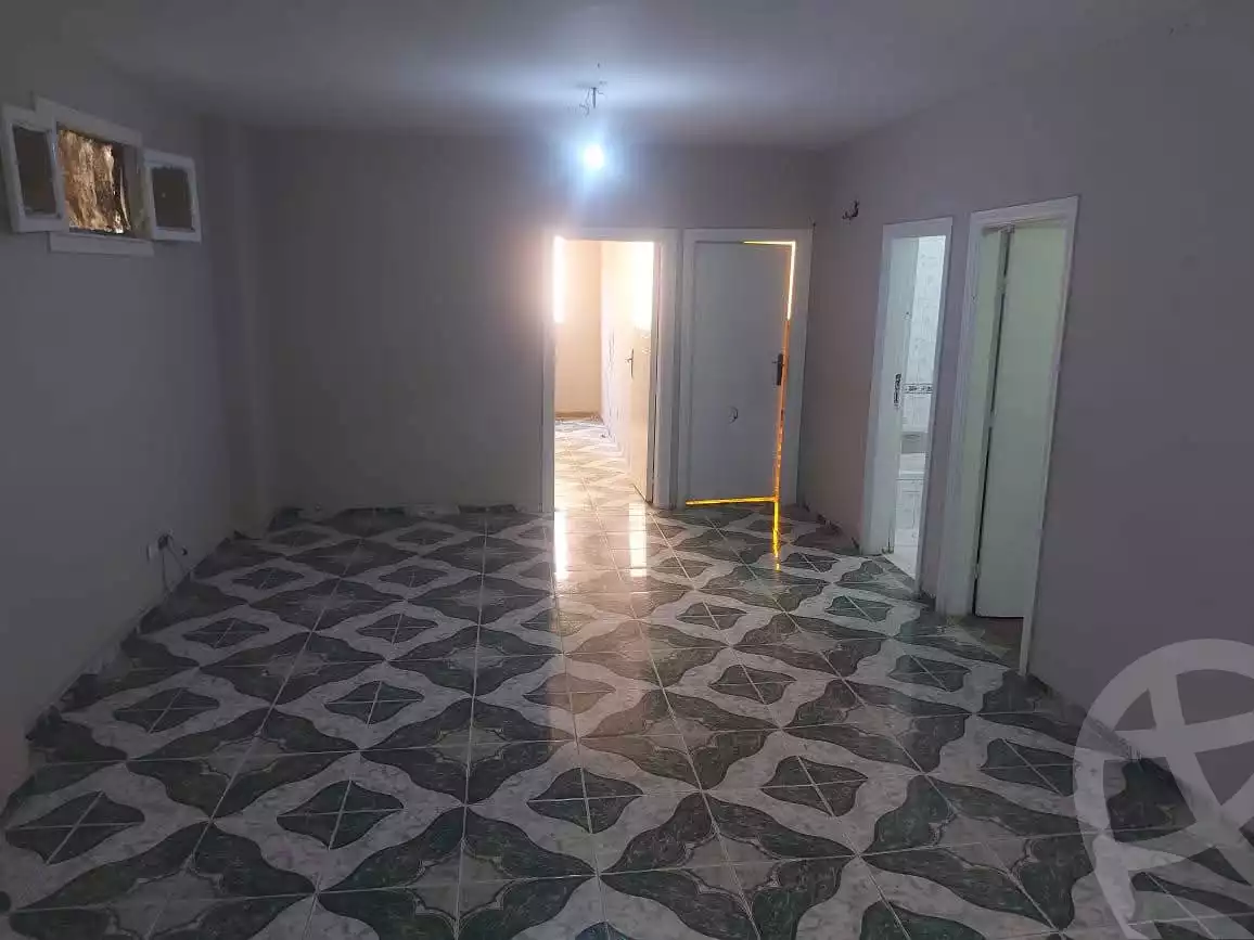 https://aqarmap.com.eg/ar/listing/6112146-for-sale-cairo-helwan-hadayek-helwan-el-shareef