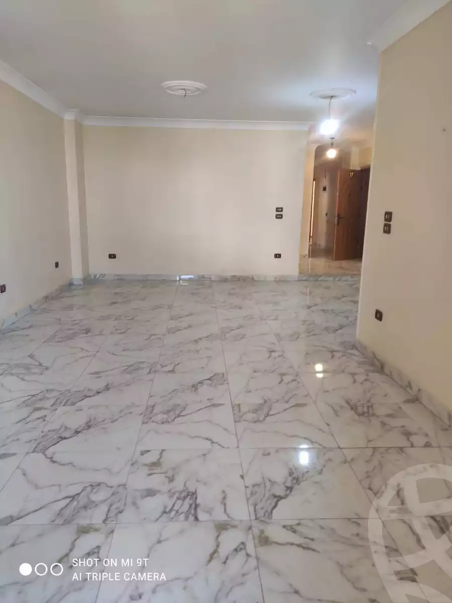 https://aqarmap.com.eg/ar/listing/6112286-for-rent-cairo-mokattam-lhdb-l-ly-manteqt-ganob-s