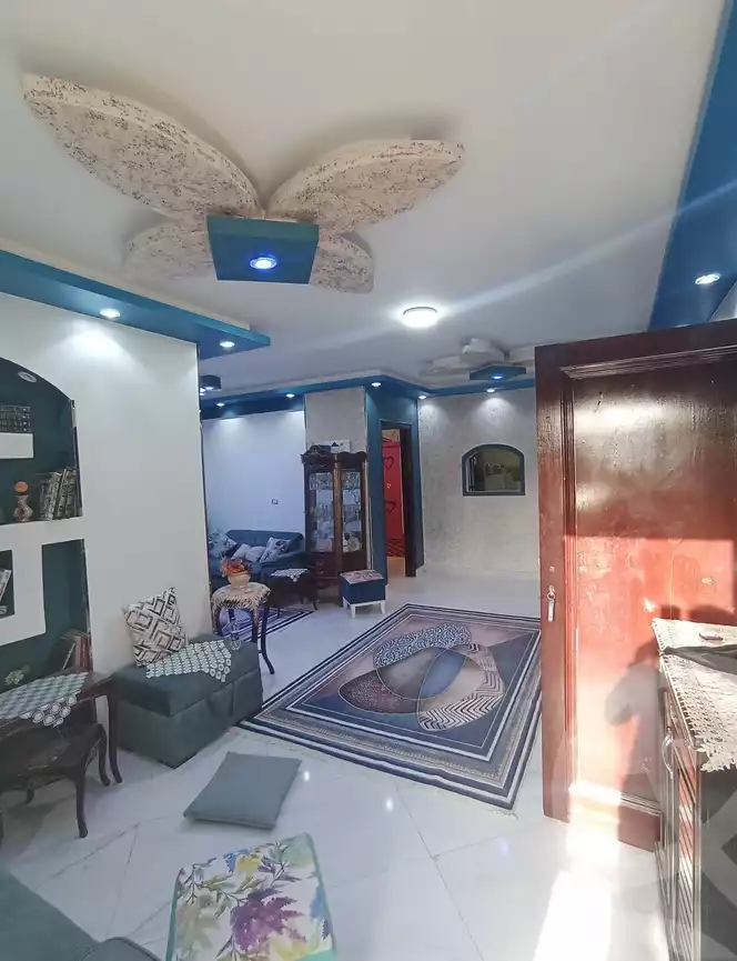 https://aqarmap.com.eg/en/listing/6112464-for-sale-qalyubia-shubra-el-khaima