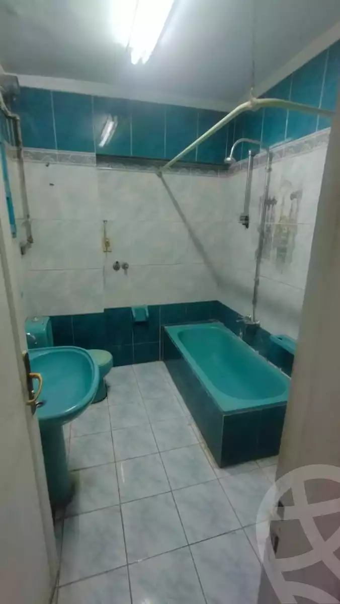https://aqarmap.com.eg/en/listing/6112501-for-rent-cairo-helwan-helwan-el-sharkeya-abd-el-rahman-pasha-st