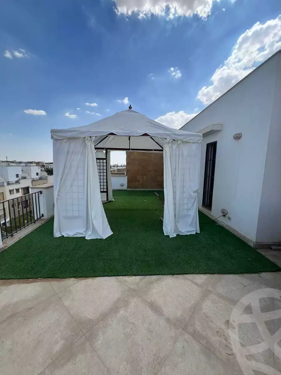 https://aqarmap.com.eg/en/listing/6113069-for-rent-cairo-el-sheikh-zayed-city-compounds-kmbwnd-wyst-twn-swdyk