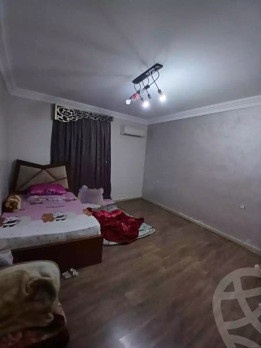 https://aqarmap.com.eg/en/listing/6113109-for-sale-cairo-el-zaytun-hlmy-lzytwn-shr-ly-bsh