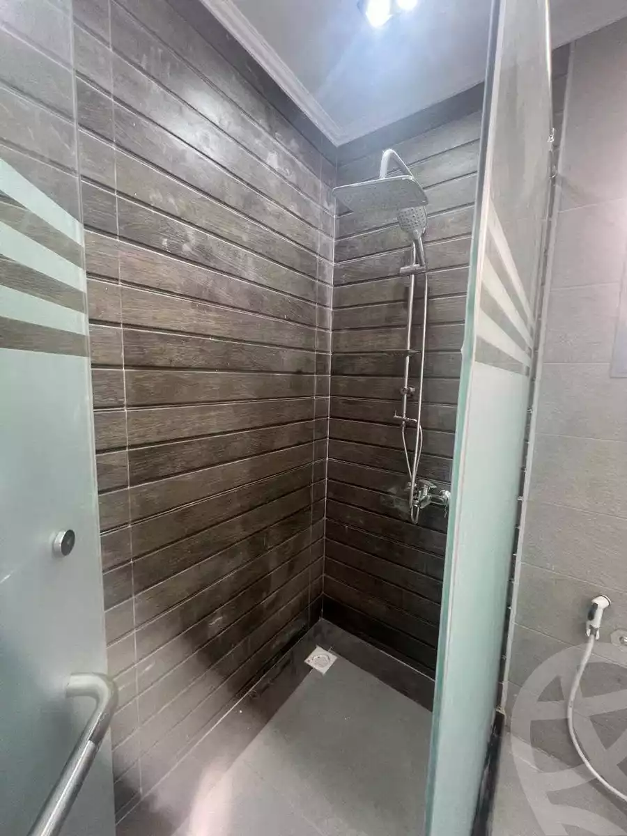 https://aqarmap.com.eg/en/listing/6115581-for-sale-cairo-helwan-helwan-el-sharkeya-abd-el-rahman-pasha-st