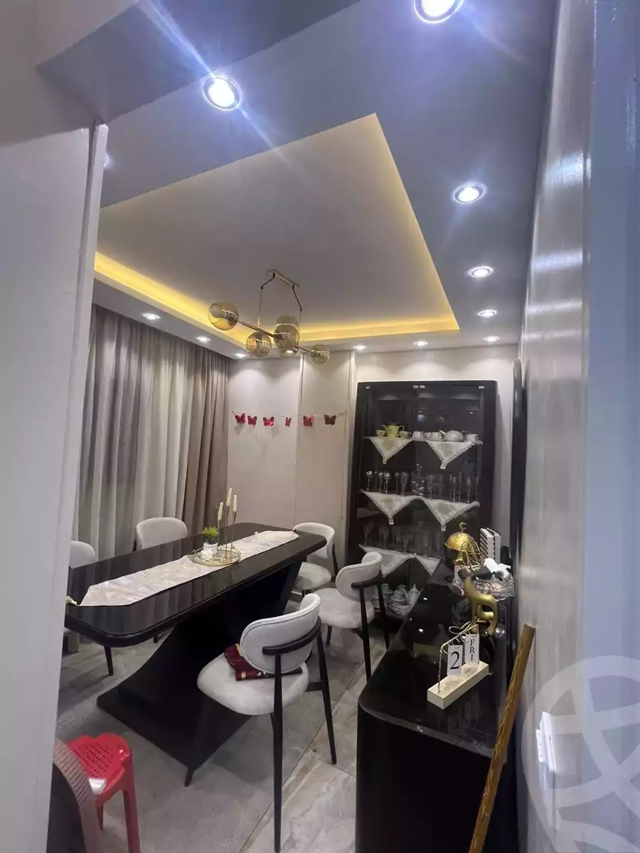 https://aqarmap.com.eg/en/listing/6115640-for-sale-cairo-helwan-hadayek-helwan-el-bostan-st
