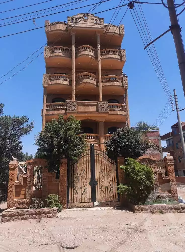 https://aqarmap.com.eg/ar/listing/6116186-for-sale-monufia-shibin-el-kom-el-batanon