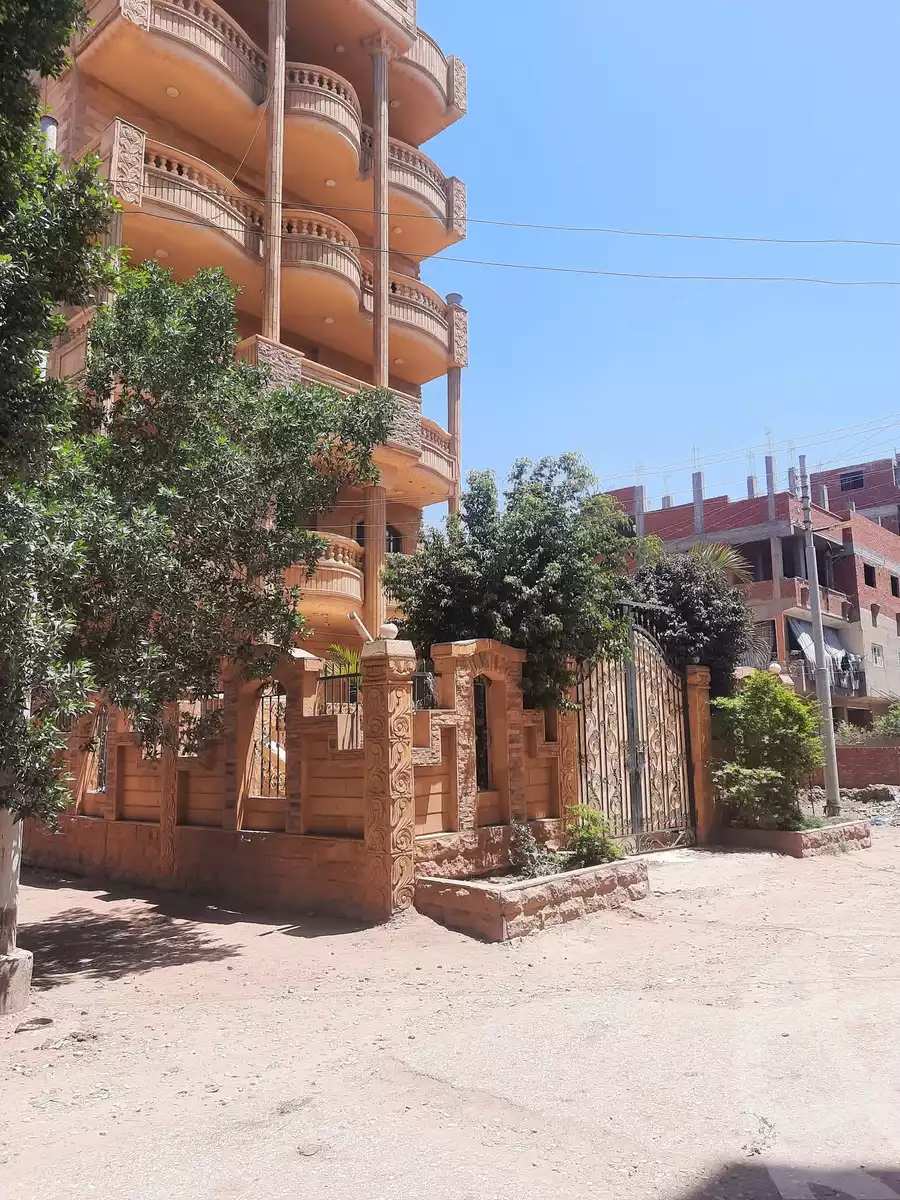 https://aqarmap.com.eg/ar/listing/6116186-for-sale-monufia-shibin-el-kom-el-batanon