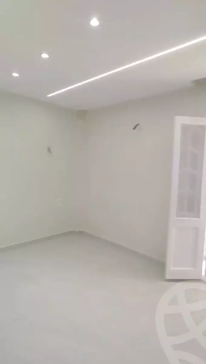 https://aqarmap.com.eg/ar/listing/6116232-for-sale-monufia-shibin-el-kom-shr-ljl-lbhry