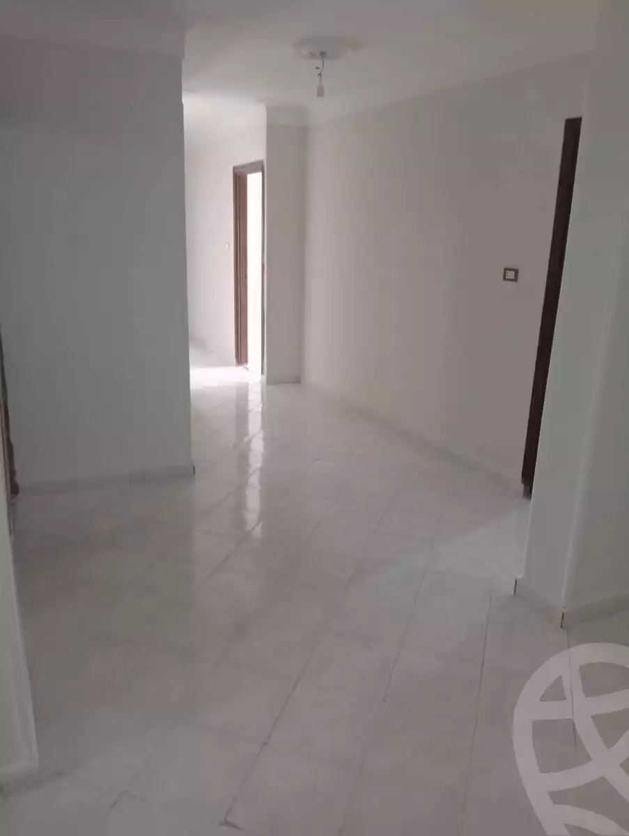 https://aqarmap.com.eg/en/listing/6116390-for-sale-alexandria-el-mandara