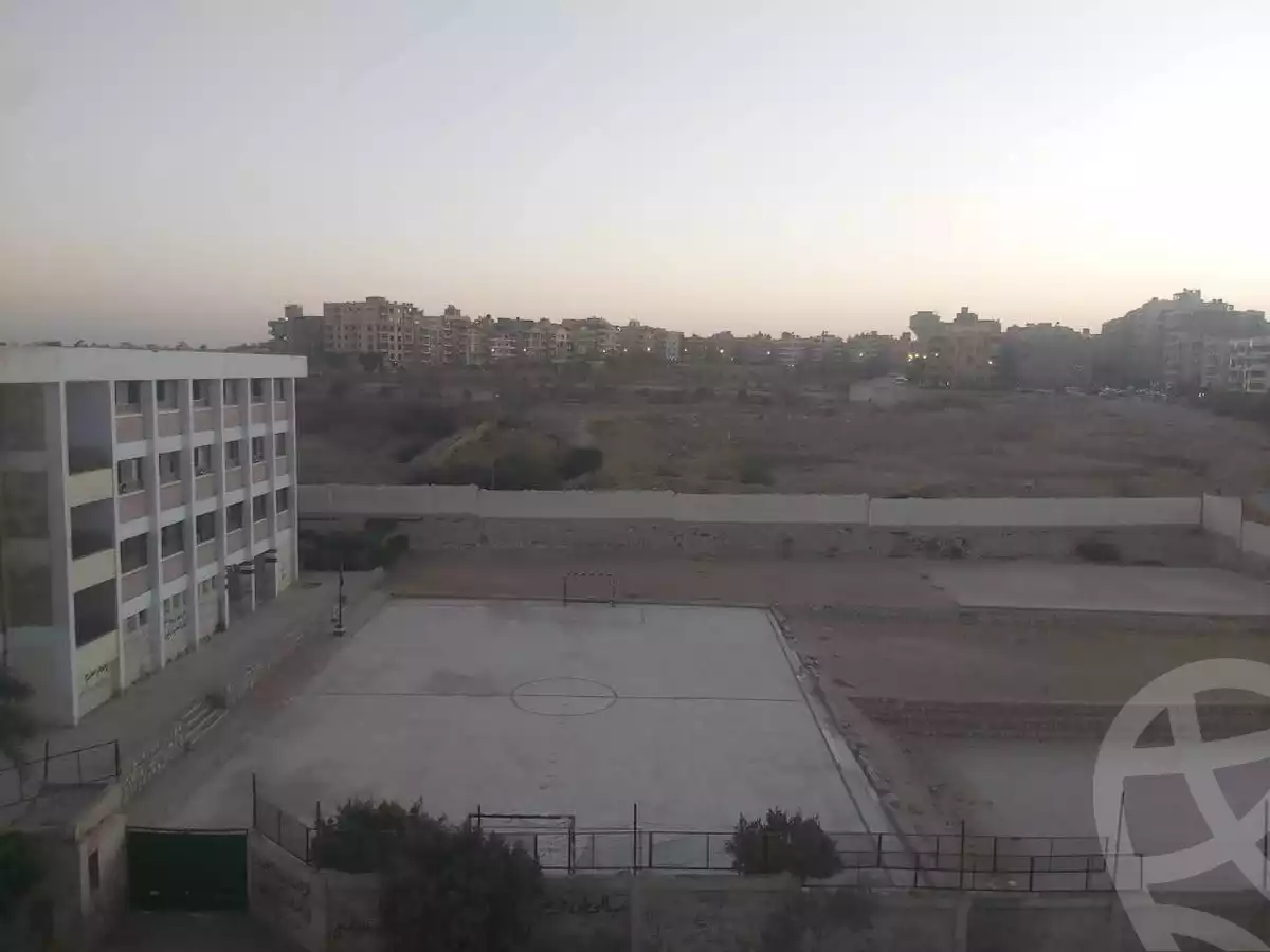 https://aqarmap.com.eg/ar/listing/6116549-for-sale-cairo-mokattam-lhdb-l-ly-shareaa-9