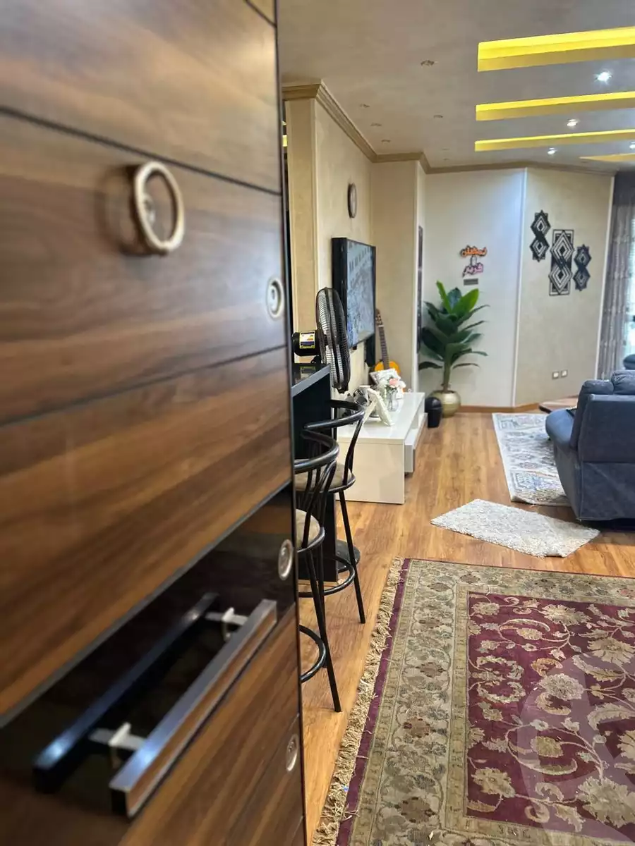 https://aqarmap.com.eg/ar/listing/6117552-for-sale-cairo-el-maadi-compounds-kmbwnd-wn-qtmyh-m-mr-lmrshdy