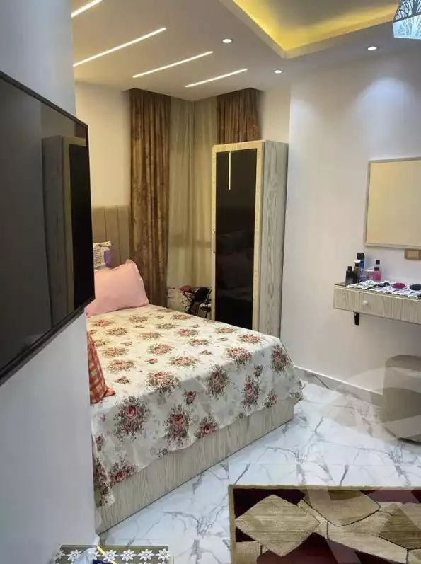 https://aqarmap.com.eg/en/listing/6117841-for-sale-port-said-kmbwnd-fy-bwr-s-yd-porto-said-compound-amer-group