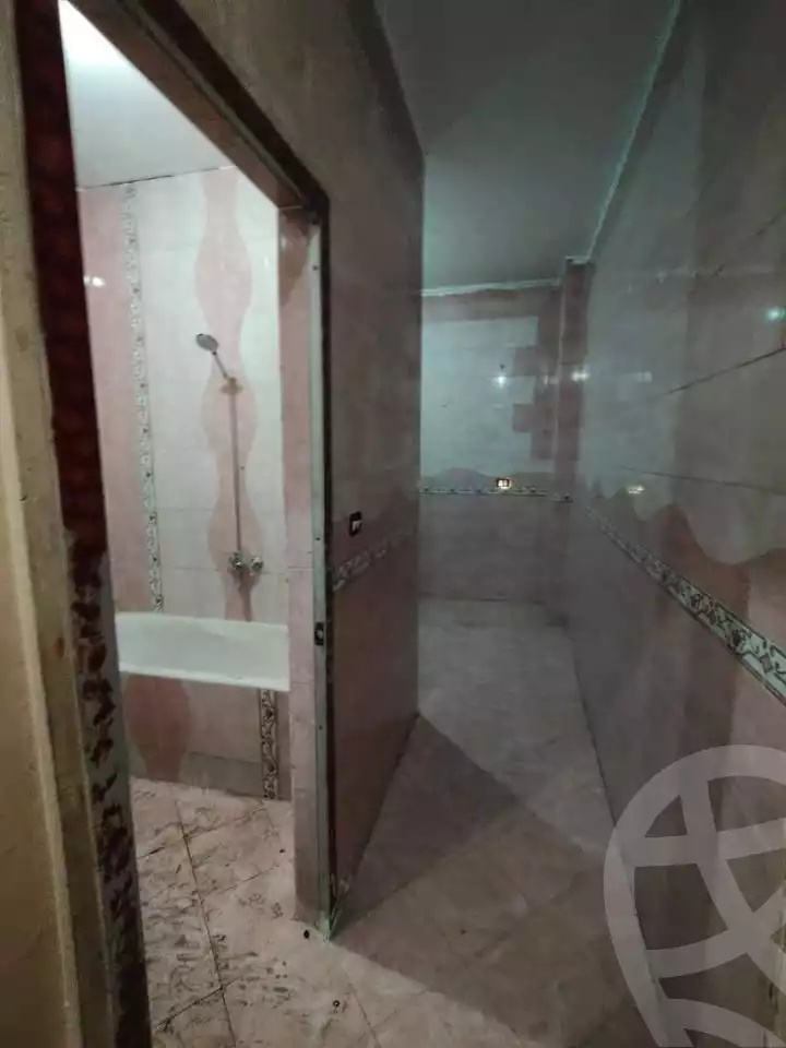 https://aqarmap.com.eg/en/listing/6118257-for-rent-qalyubia-shubra-el-khaima-om-bayoumi