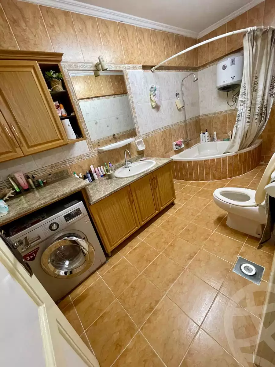 https://aqarmap.com.eg/ar/listing/6118828-for-sale-alexandria-smouha-mostafa-kamel-st