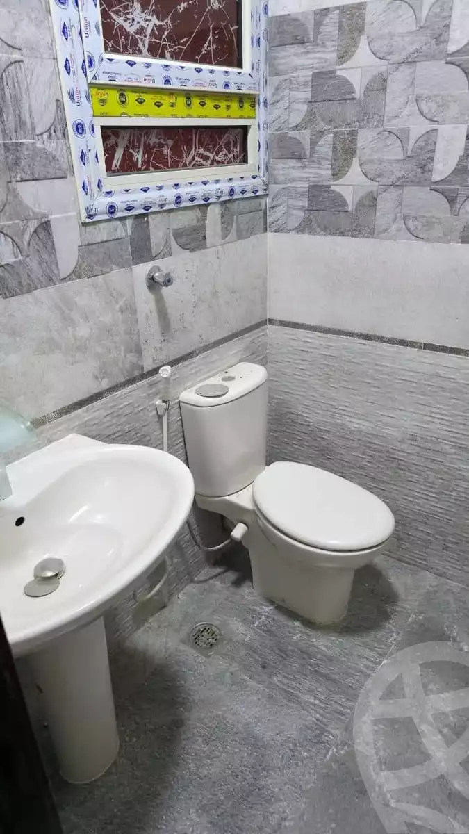 https://aqarmap.com.eg/en/listing/6120649-for-sale-sharqia-zagazig-zagazig-city-al-shahid-taiar-ahmed-bakr-st