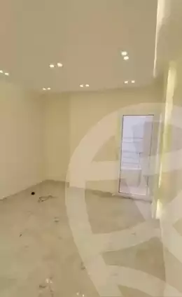 https://aqarmap.com.eg/en/listing/6121396-for-sale-alexandria-el-montazah-el-geesh
