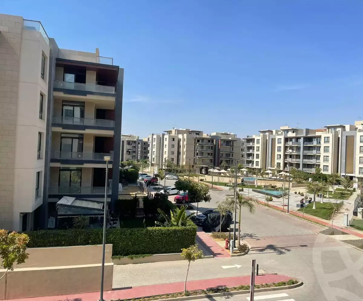 https://aqarmap.com.eg/ar/listing/6121540-for-sale-cairo-new-cairo-compounds-azad