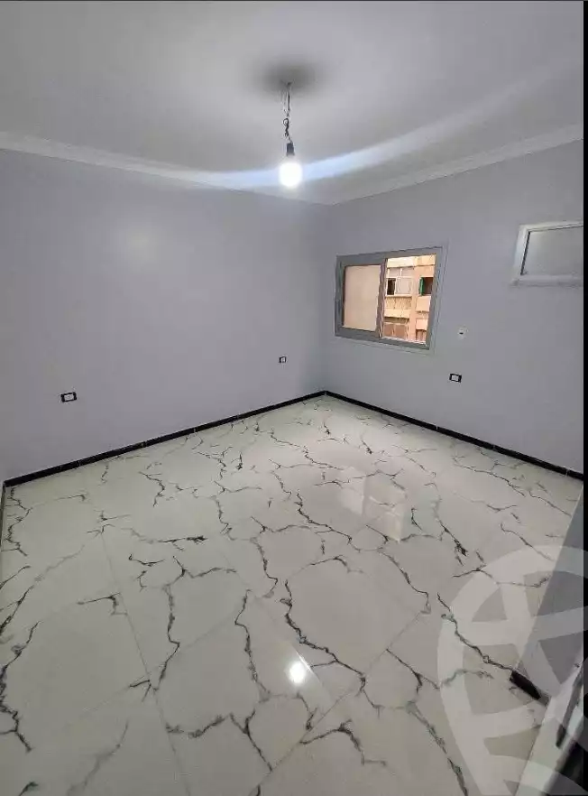 https://aqarmap.com.eg/ar/listing/6122161-for-sale-cairo-helwan-helwan-el-sharkeya-el-maraghi-st