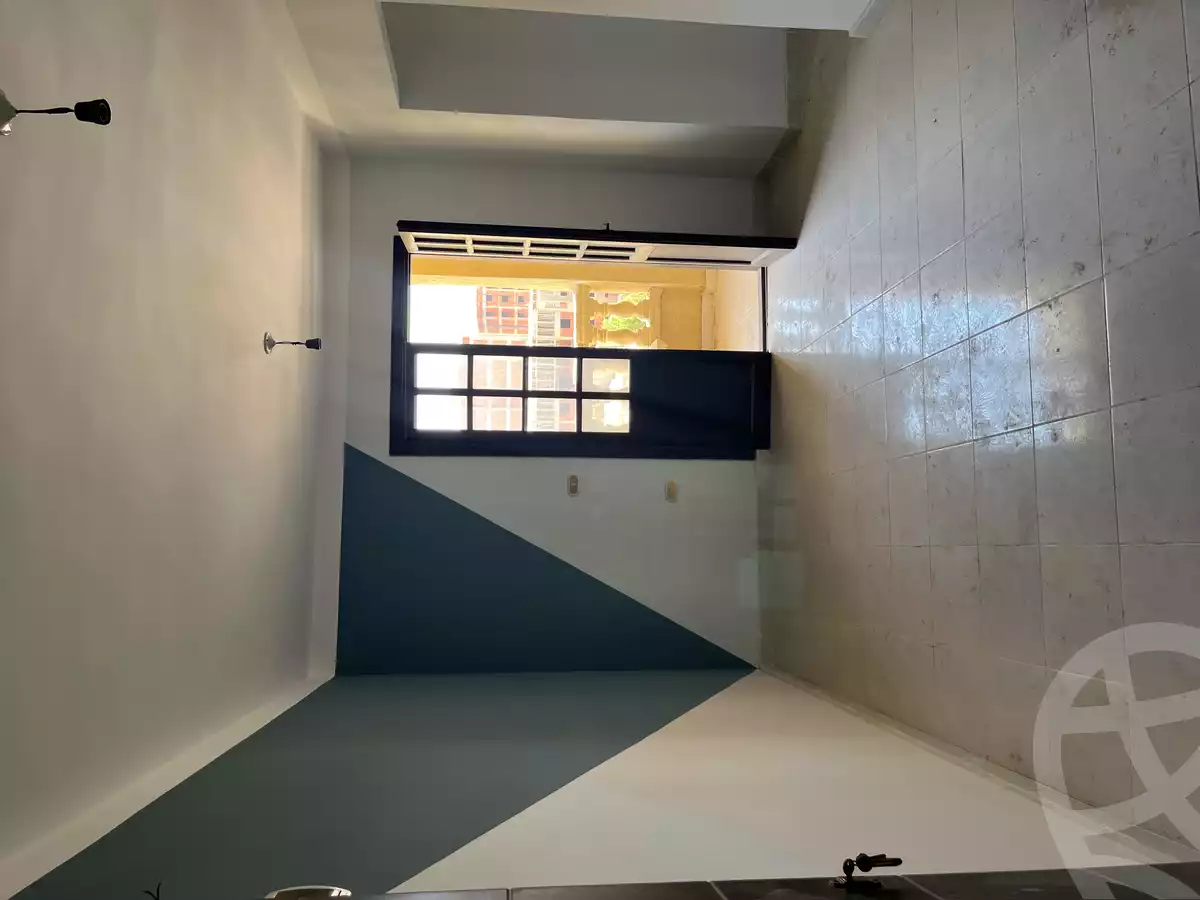 https://aqarmap.com.eg/ar/listing/6123958-for-sale-alexandria-brj-l-rb-ljdyd-lhy-lthmn