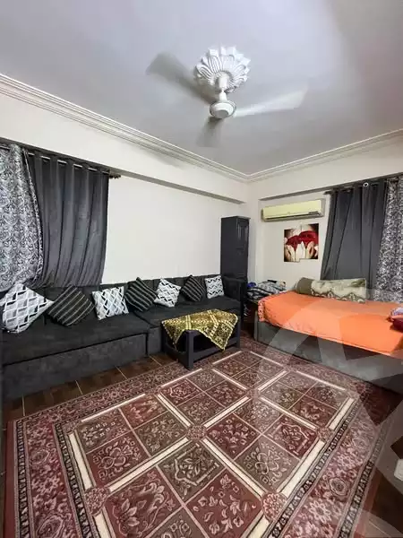 https://aqarmap.com.eg/en/listing/6124167-for-sale-cairo-15th-of-may-Neighbourhood 10