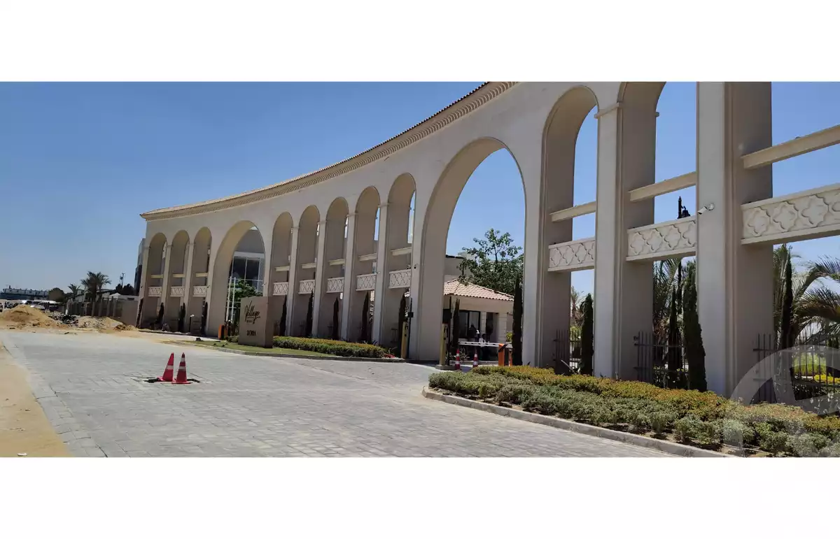 https://aqarmap.com.eg/en/listing/6124758-for-sale-cairo-el-sheikh-zayed-city-compounds-kmbwnd-fyldj-wyst-dr-llttwyr
