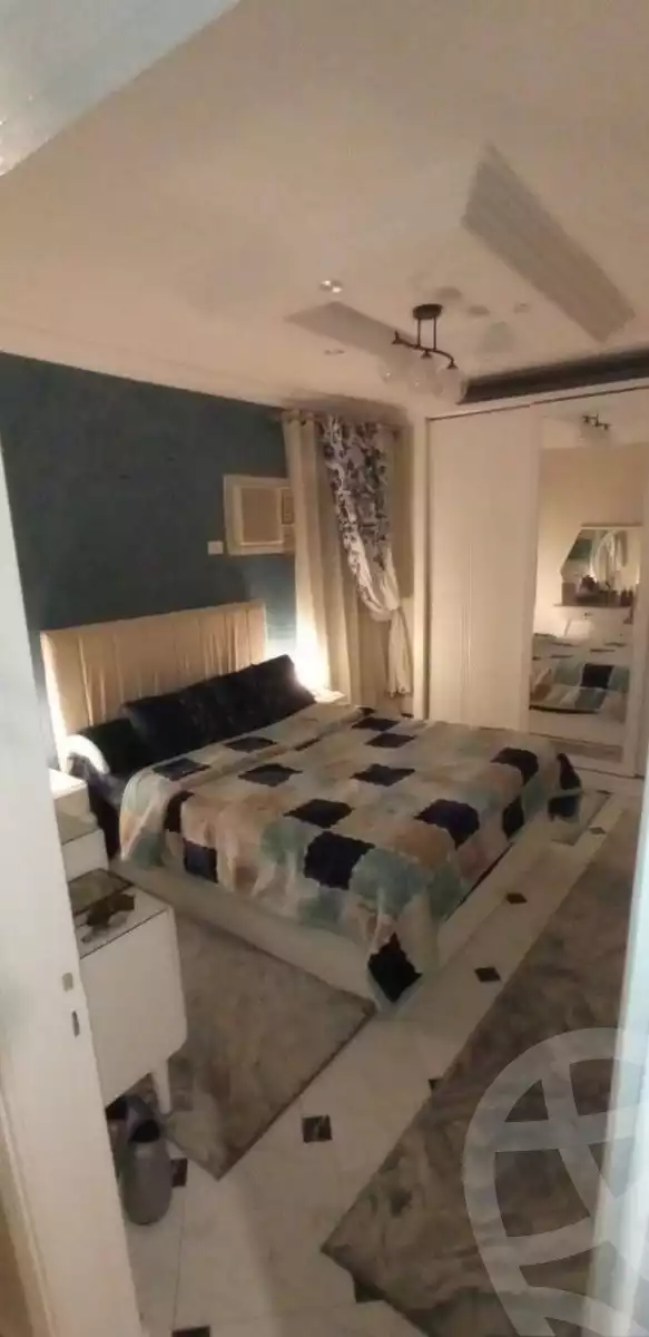 https://aqarmap.com.eg/en/listing/6124918-for-sale-cairo-helwan-helwan-el-sharkeya-ryad-pasha-st