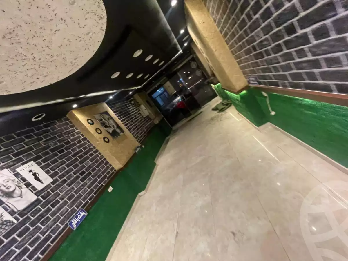 https://aqarmap.com.eg/ar/listing/6125219-for-sale-alexandria-glim-shr-bw-qyr-tryq-lhry