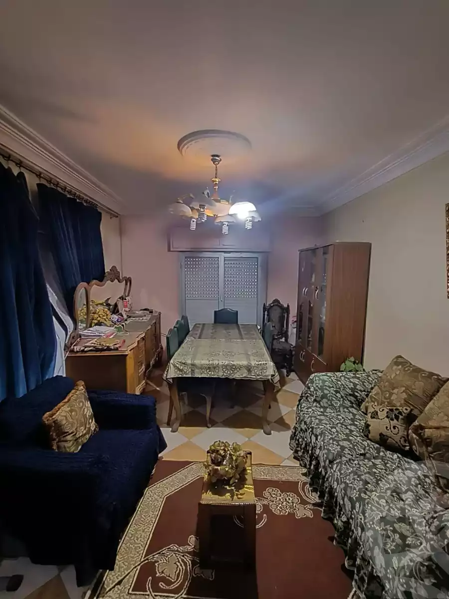 https://aqarmap.com.eg/en/listing/6125688-for-sale-cairo-helwan-hadayek-helwan-nile-corniche-st
