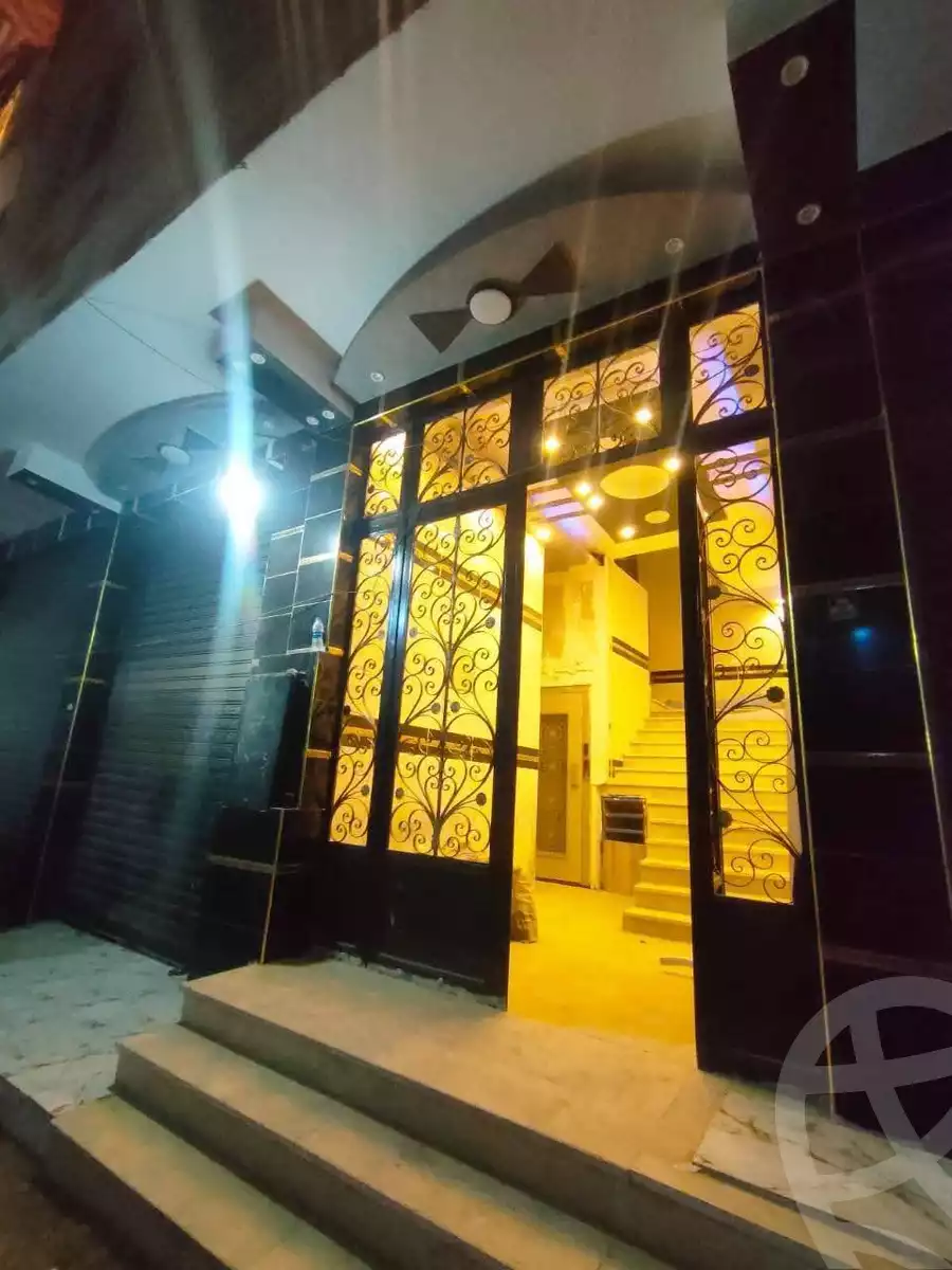 https://aqarmap.com.eg/ar/listing/6125716-for-sale-qalyubia-shubra-el-khaima-shubra-el-khaima-city-teraat-el-shabouri-st