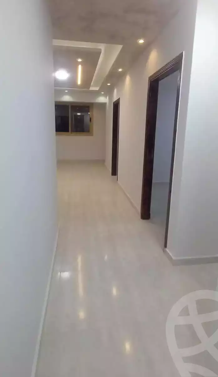 https://aqarmap.com.eg/ar/listing/6125740-for-sale-alexandria-mntq-fr-y-blskndry-el-awayed