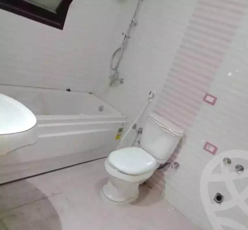 https://aqarmap.com.eg/ar/listing/6126363-for-rent-sharqia-10th-of-ramadan