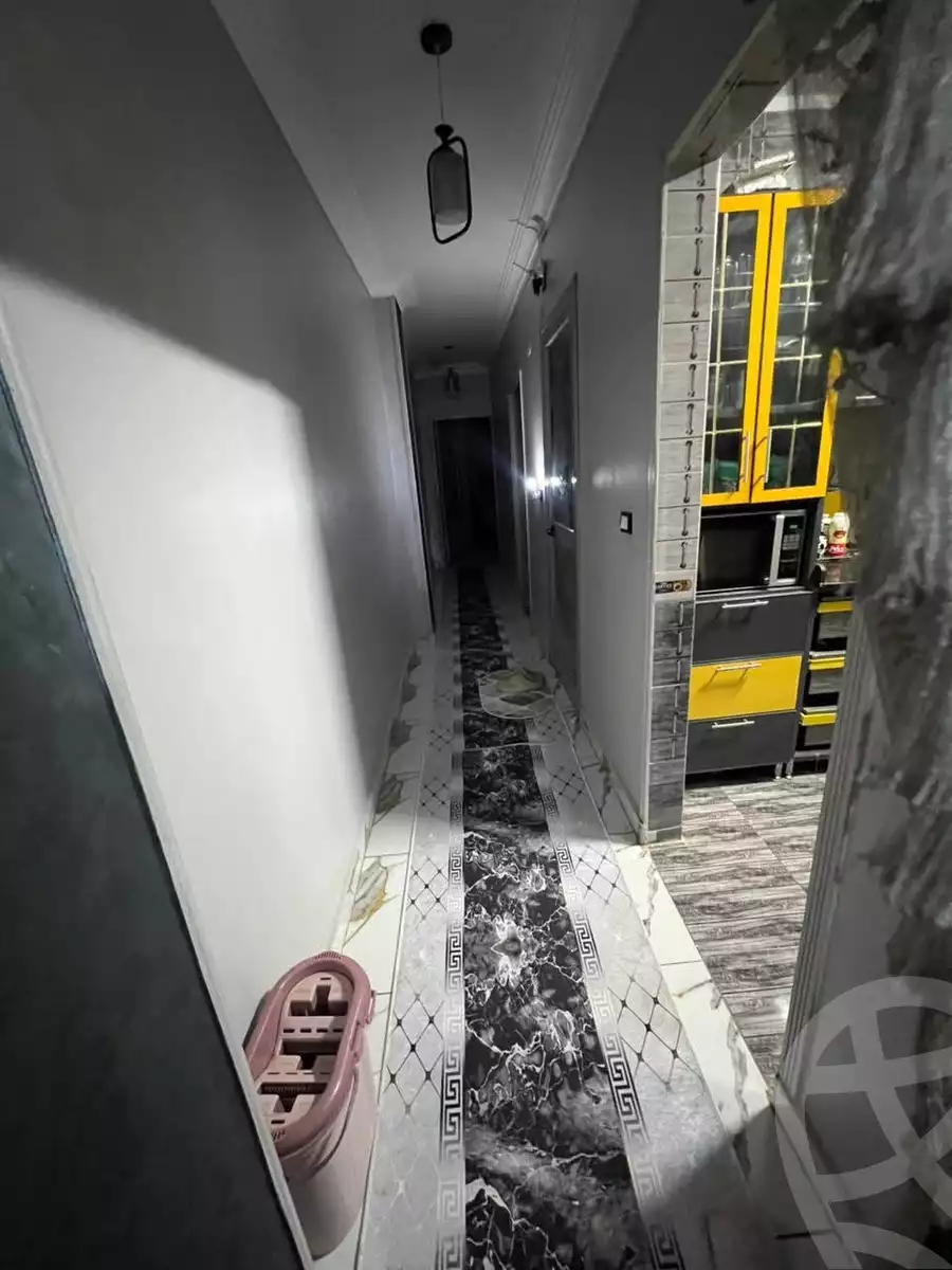 https://aqarmap.com.eg/ar/listing/6128771-for-sale-cairo-helwan-hadayek-helwan-nile-corniche-st