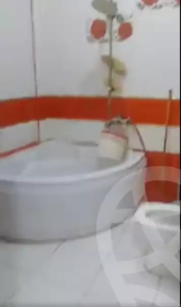 https://aqarmap.com.eg/ar/listing/6129077-for-sale-qalyubia-shubra-el-khaima-el-shareaa-el-gadid-st