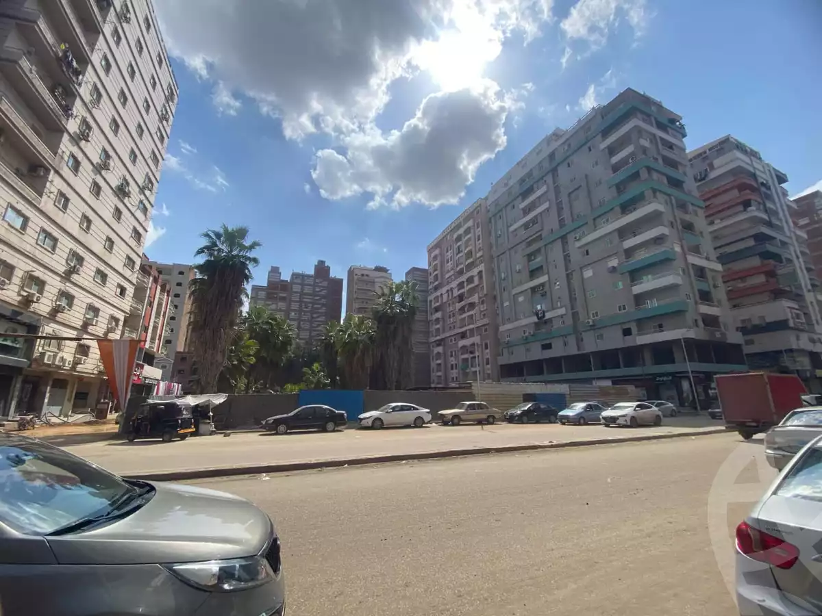 https://aqarmap.com.eg/en/listing/6130016-for-sale-sharqia-zagazig-zagazig-city-ghasham-rd
