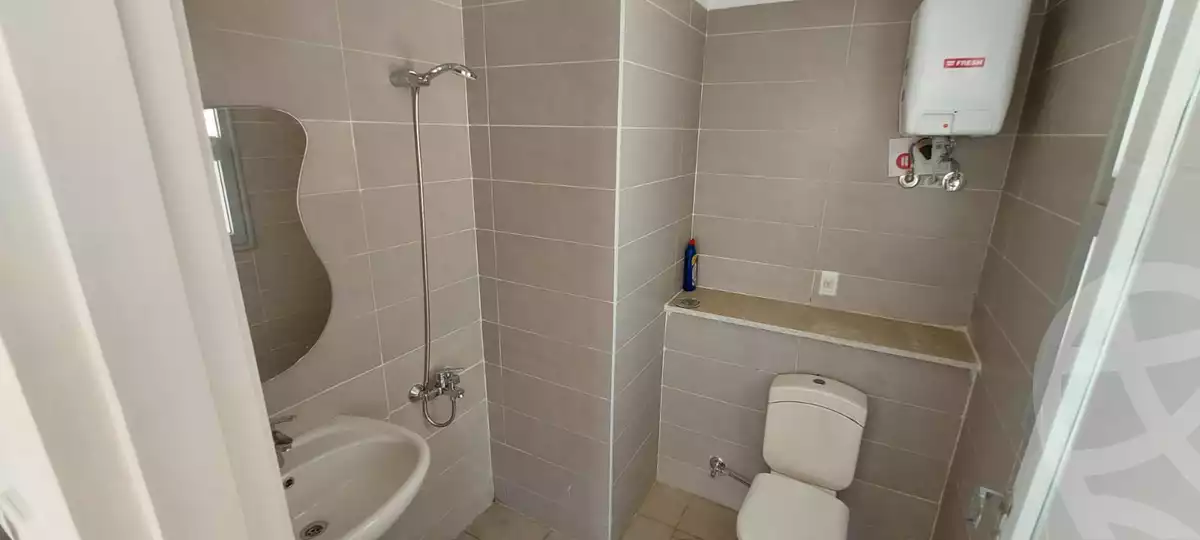 https://aqarmap.com.eg/en/listing/6130293-for-rent-cairo-6th-of-october-compounds-palm-parks