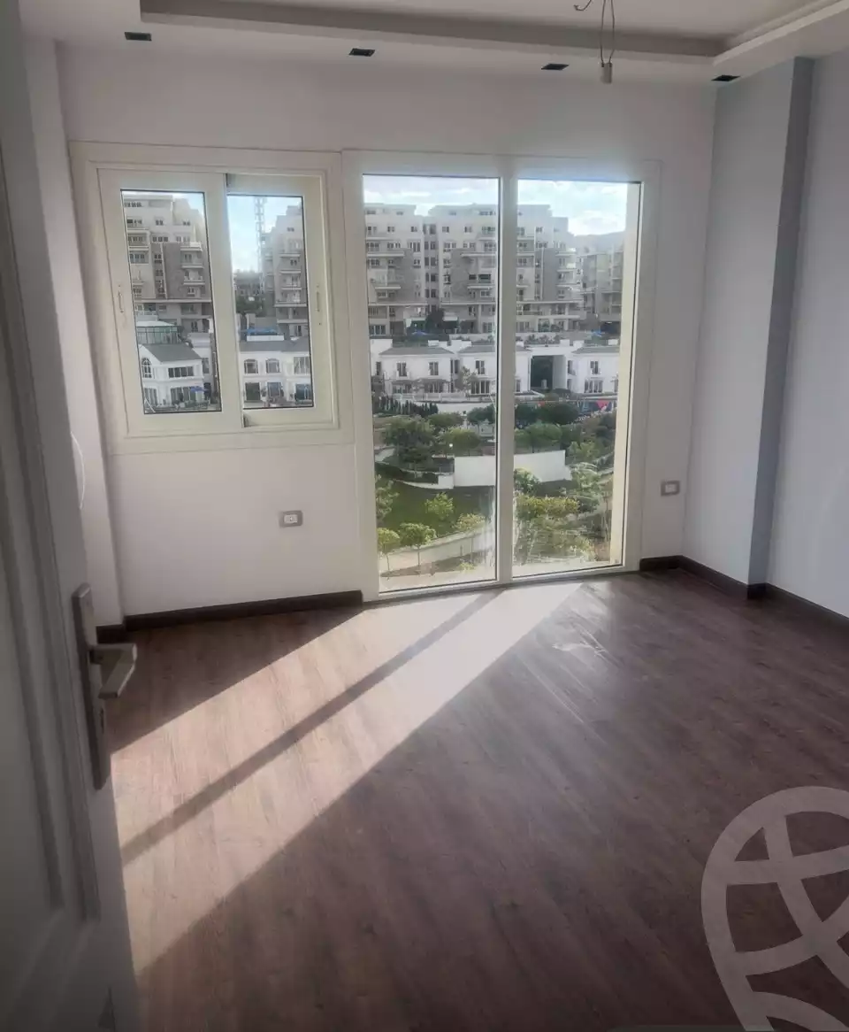 https://aqarmap.com.eg/en/listing/6131384-for-rent-cairo-new-cairo-compounds-mwntn-fyw-y-syty-club-park-mountain-view-icity