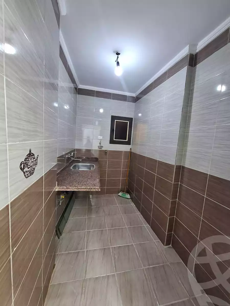 https://aqarmap.com.eg/en/listing/6131578-for-sale-alexandria-sydy-bshr-sydy-bshr-bhry-shr-mhmwd-l-yswy