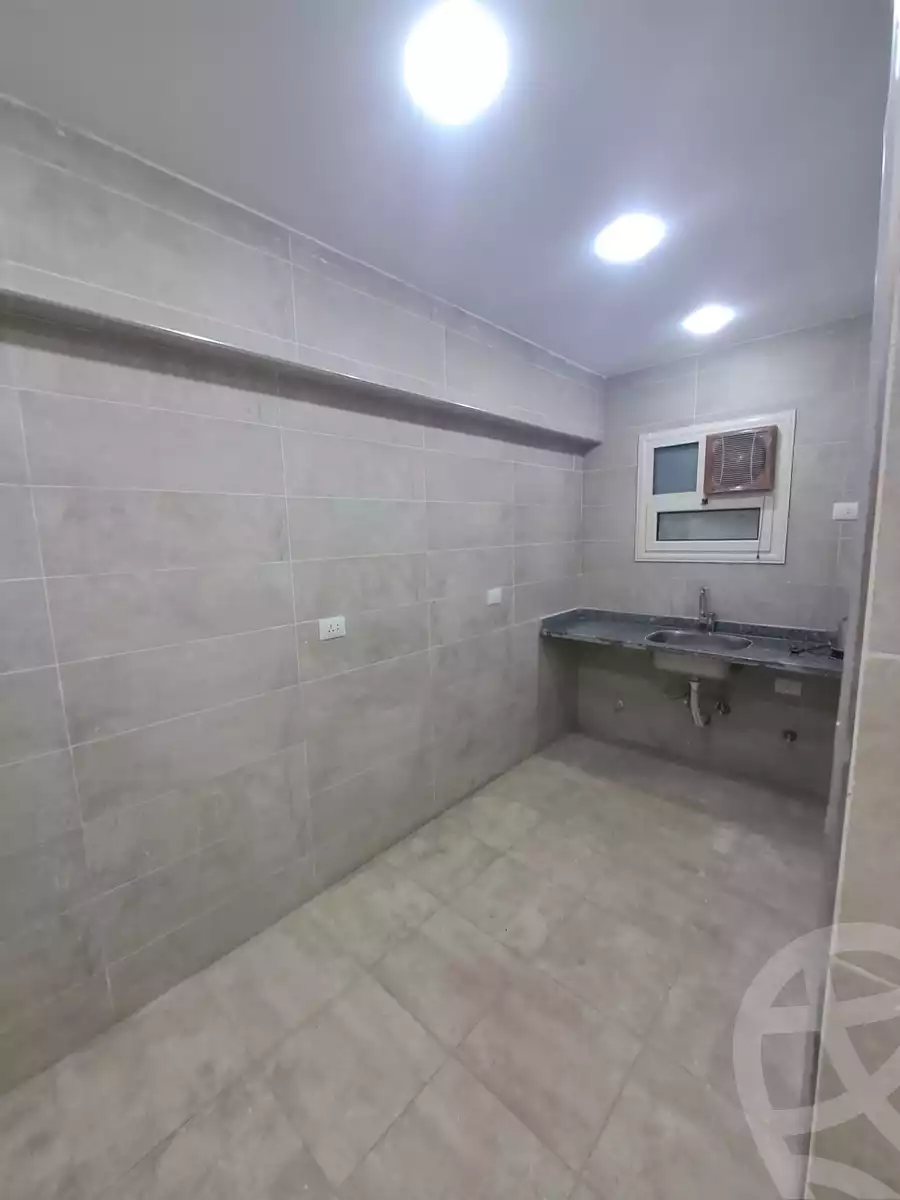 https://aqarmap.com.eg/en/listing/6132295-for-rent-cairo-new-cairo-el-kattameya-compounds-in-kattameya-crystal-plaza