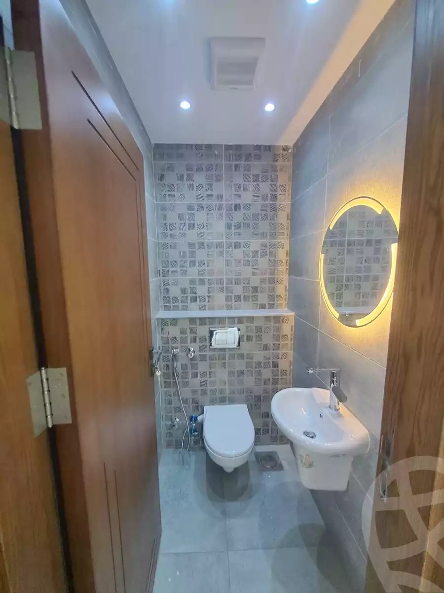 https://aqarmap.com.eg/en/listing/6132295-for-rent-cairo-new-cairo-el-kattameya-compounds-in-kattameya-crystal-plaza
