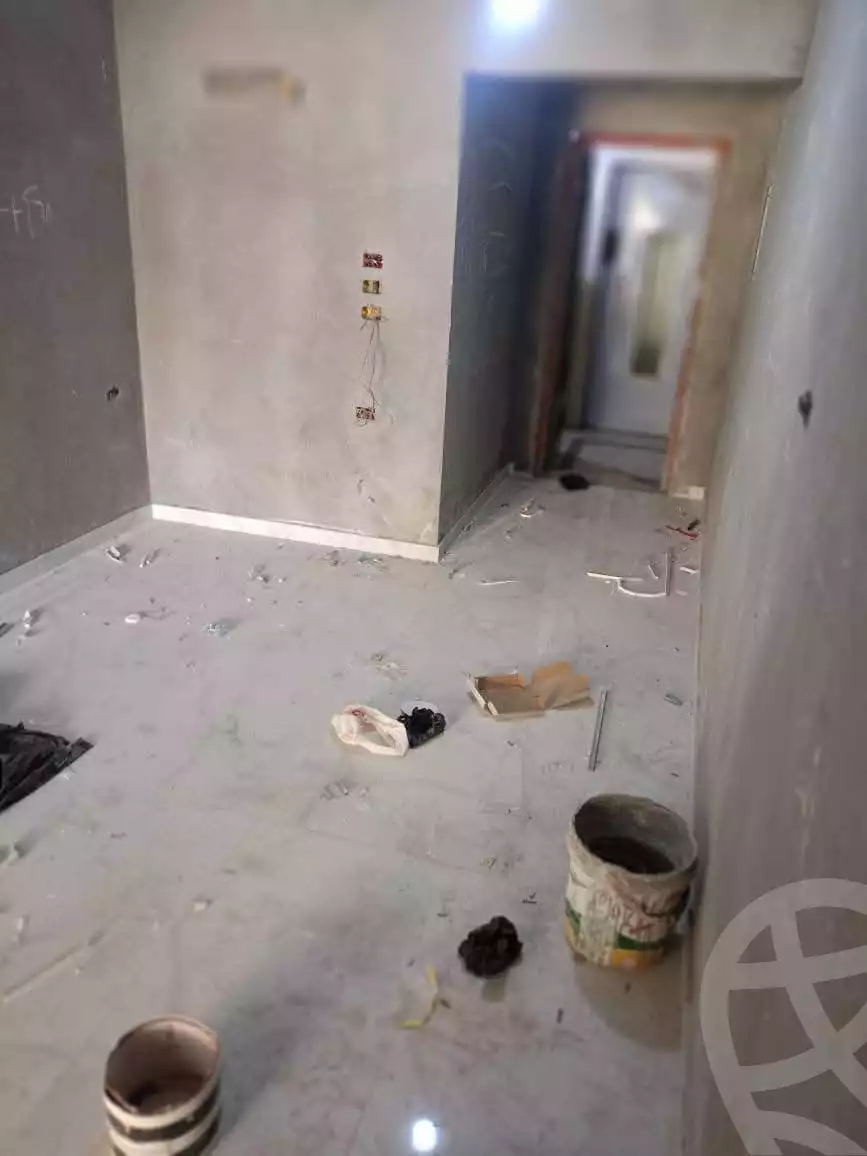 https://aqarmap.com.eg/ar/listing/6134466-for-sale-cairo-downtown-bab-el-loaa-abd-al-aziz-gaweash-st