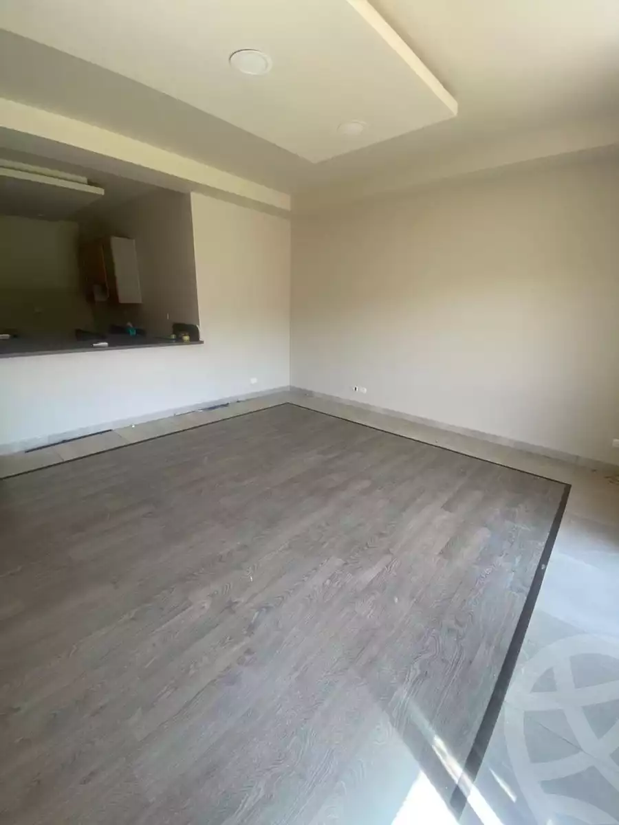 https://aqarmap.com.eg/ar/listing/6134629-for-rent-cairo-el-sheikh-zayed-city-compounds-the-courtyard