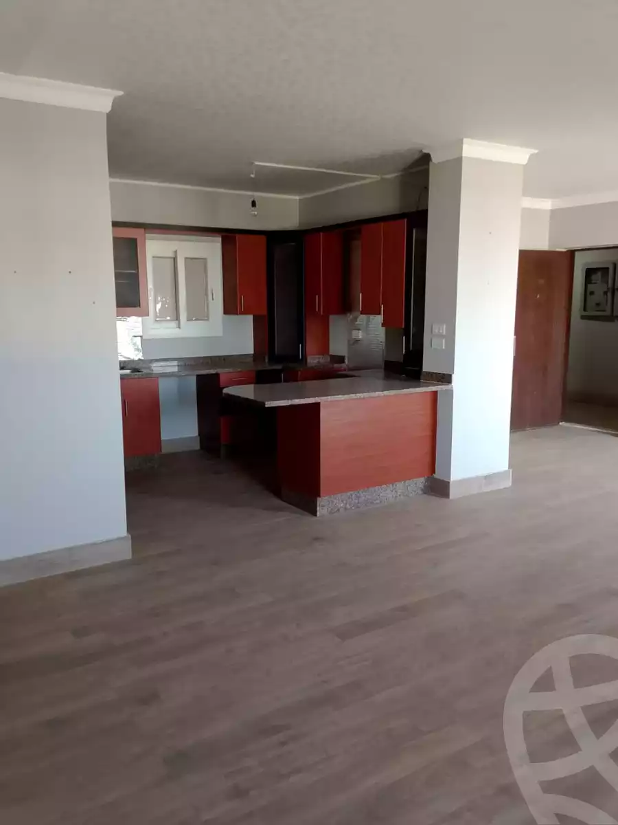 https://aqarmap.com.eg/ar/listing/6135762-for-rent-cairo-el-sheikh-zayed-city-compounds-zayed-regency