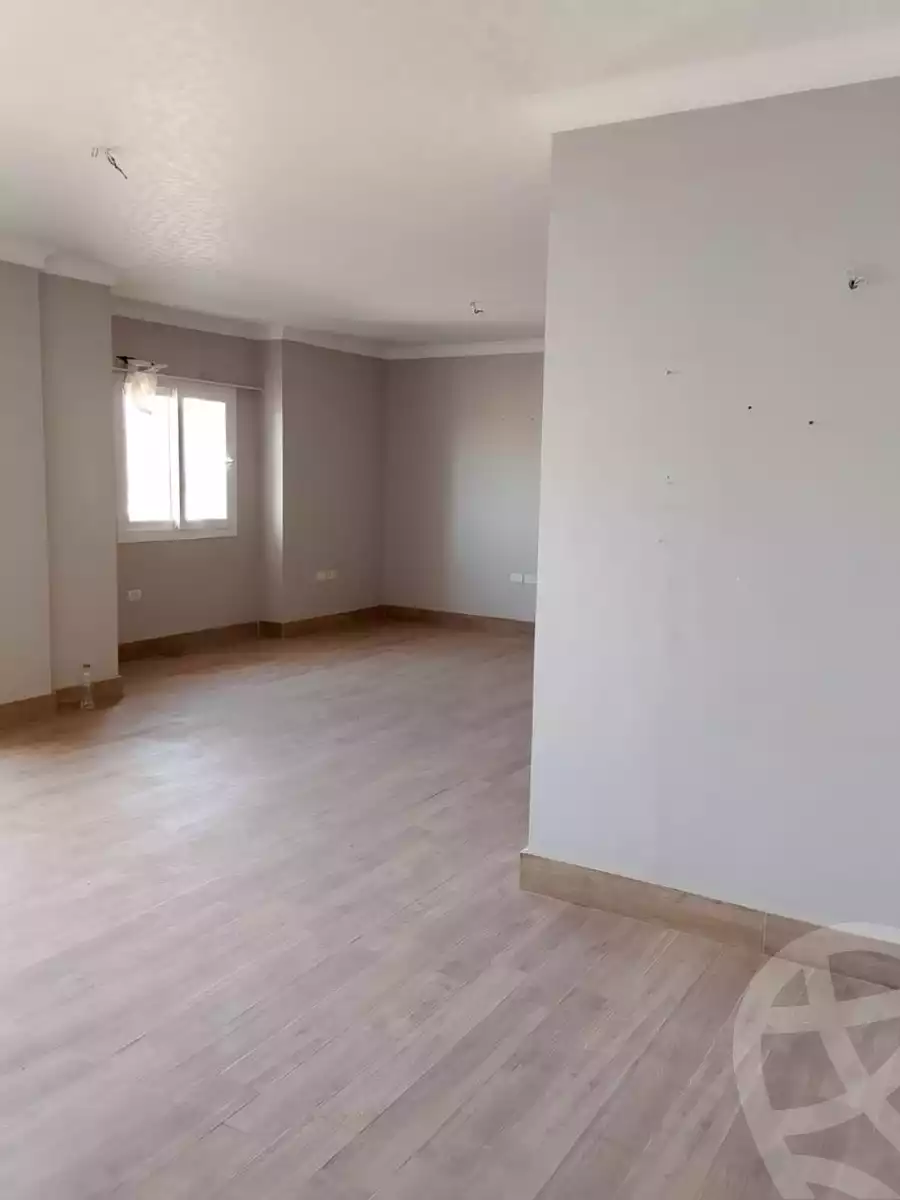 https://aqarmap.com.eg/ar/listing/6135762-for-rent-cairo-el-sheikh-zayed-city-compounds-zayed-regency