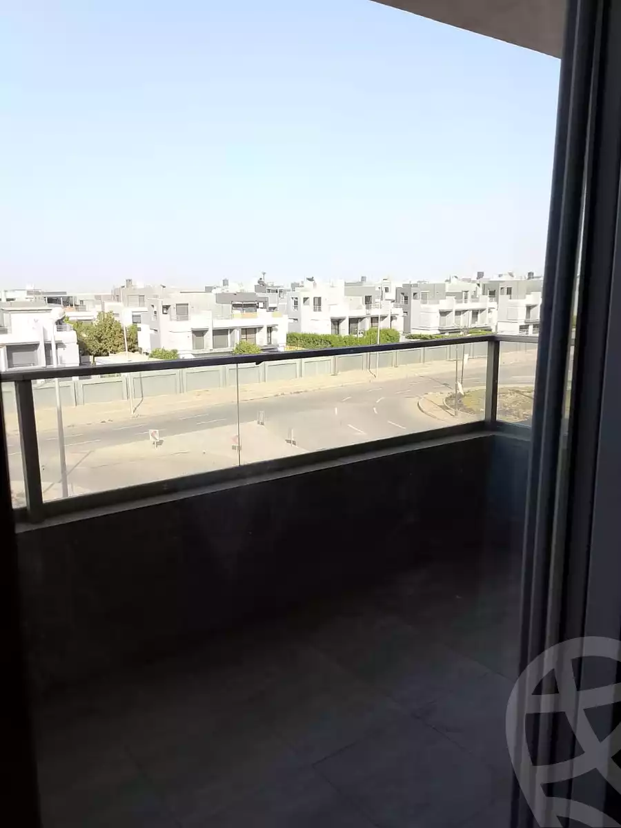https://aqarmap.com.eg/ar/listing/6135762-for-rent-cairo-el-sheikh-zayed-city-compounds-zayed-regency
